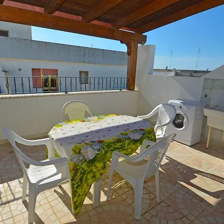 Ginestra 8 Lejlighed *