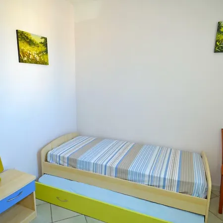 Apartman Ginestra 8