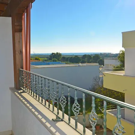 Ginestra 8 Apartman